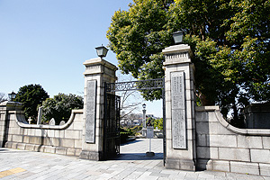 横浜外国人墓地